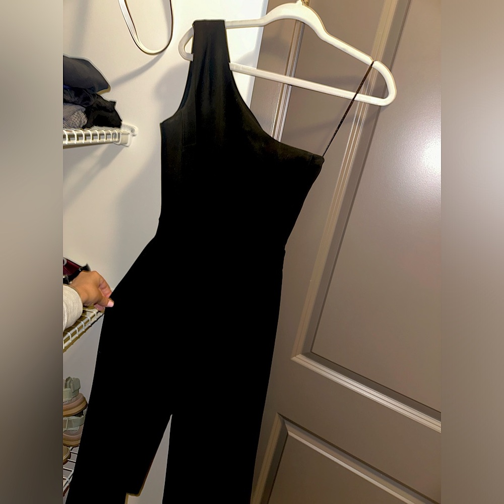 Banana Republic Black One Shoulder Jumpsuit - size 2